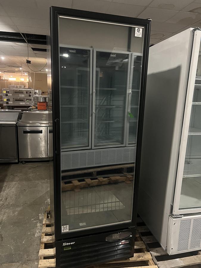 Refurbished Turbo Air 1 Door Glass Merchandiser Refrigerator Commercial Display Cooler
