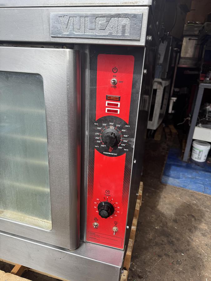 Refurbished Vulcan VC4GD-11D150K Double Stack Gas Convection Oven