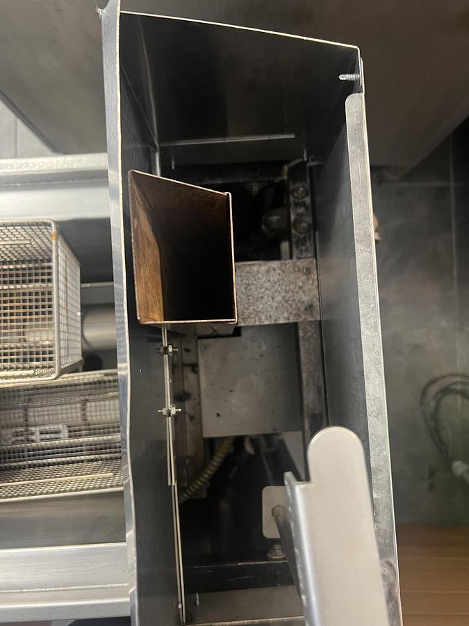 Used Henny Penny Computron 8000 Commercial Electric Fryer