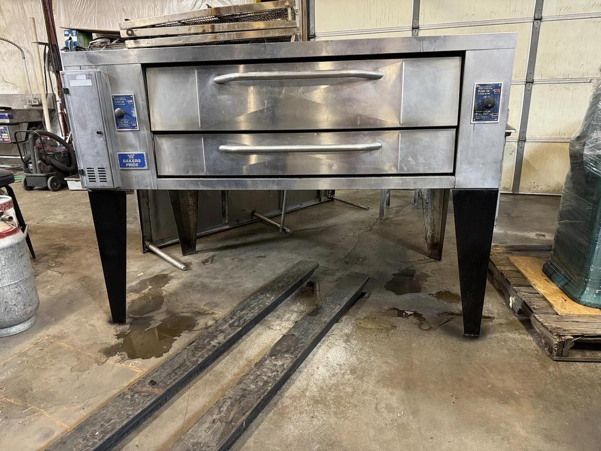 Refurbished BAKERS PRIDE Y600 COMMERCIAL 78" PIZZA DECK GAS OVEN- Great Bricks- Tested