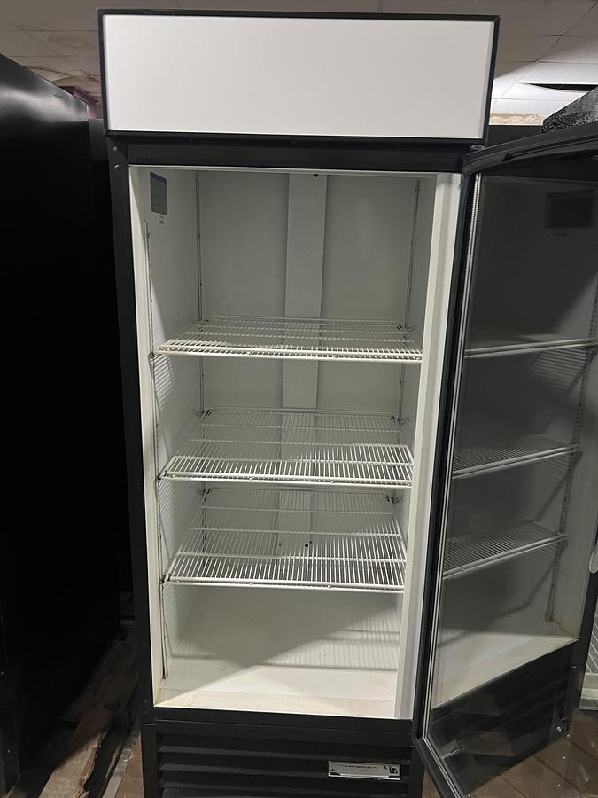 Refurbished Beverage-Air Single Door Glass Merchandiser Display Refrigerator Commercial Cooler