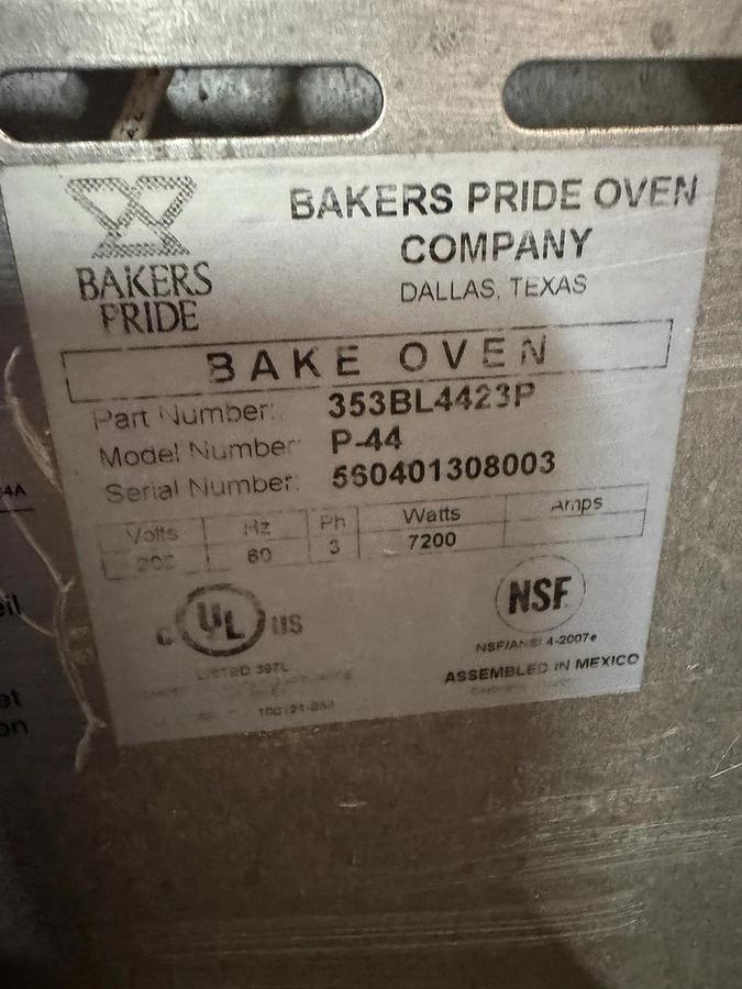Used Bakers Pride P44: - 4 Deck Pizza Pretzel Oven 200V 3PH Brick Countertop Works