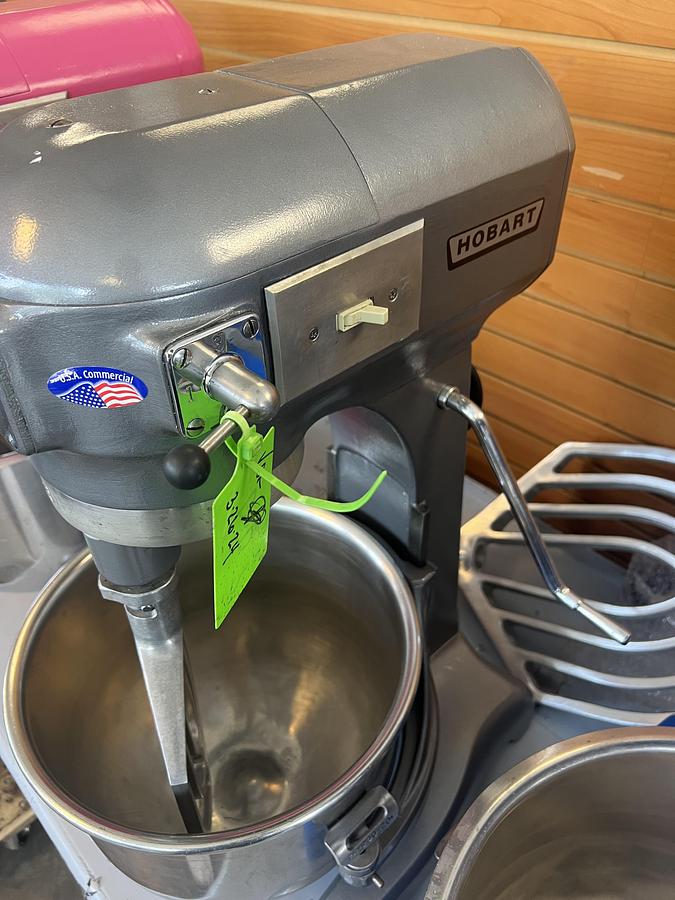 Used Hobart A200 20 Quart Commercial Planetary Mixer