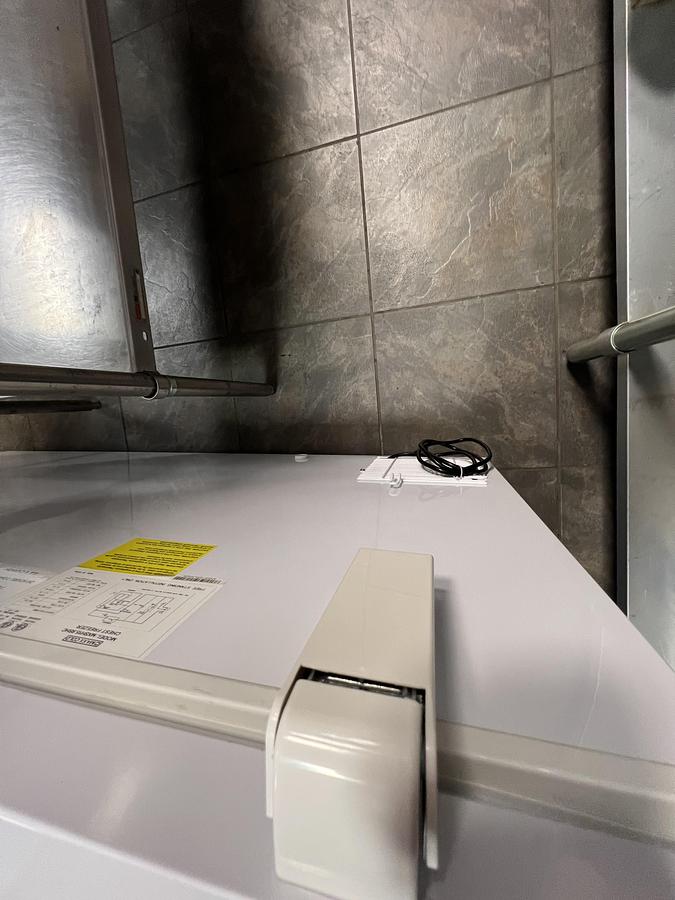 Maxx Cold Commercial Chest Freezer – Heavy-Duty Restaurant Freezer – Large Capacity – Locking Lid