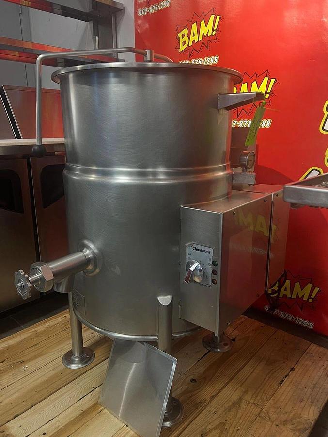 Used Cleveland KGL25 25 gal Steam Kettle - Stationary, 2/3 Jacket, Natural GasCleveland KGL25 25 gal Steam Kettle - Stationary, 2/3 Jacket, Natural Gas