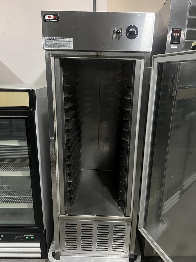 Refurbished Carter-Hoffmann Full Size Heated Holding Cabinet Glass Door Food Warmer