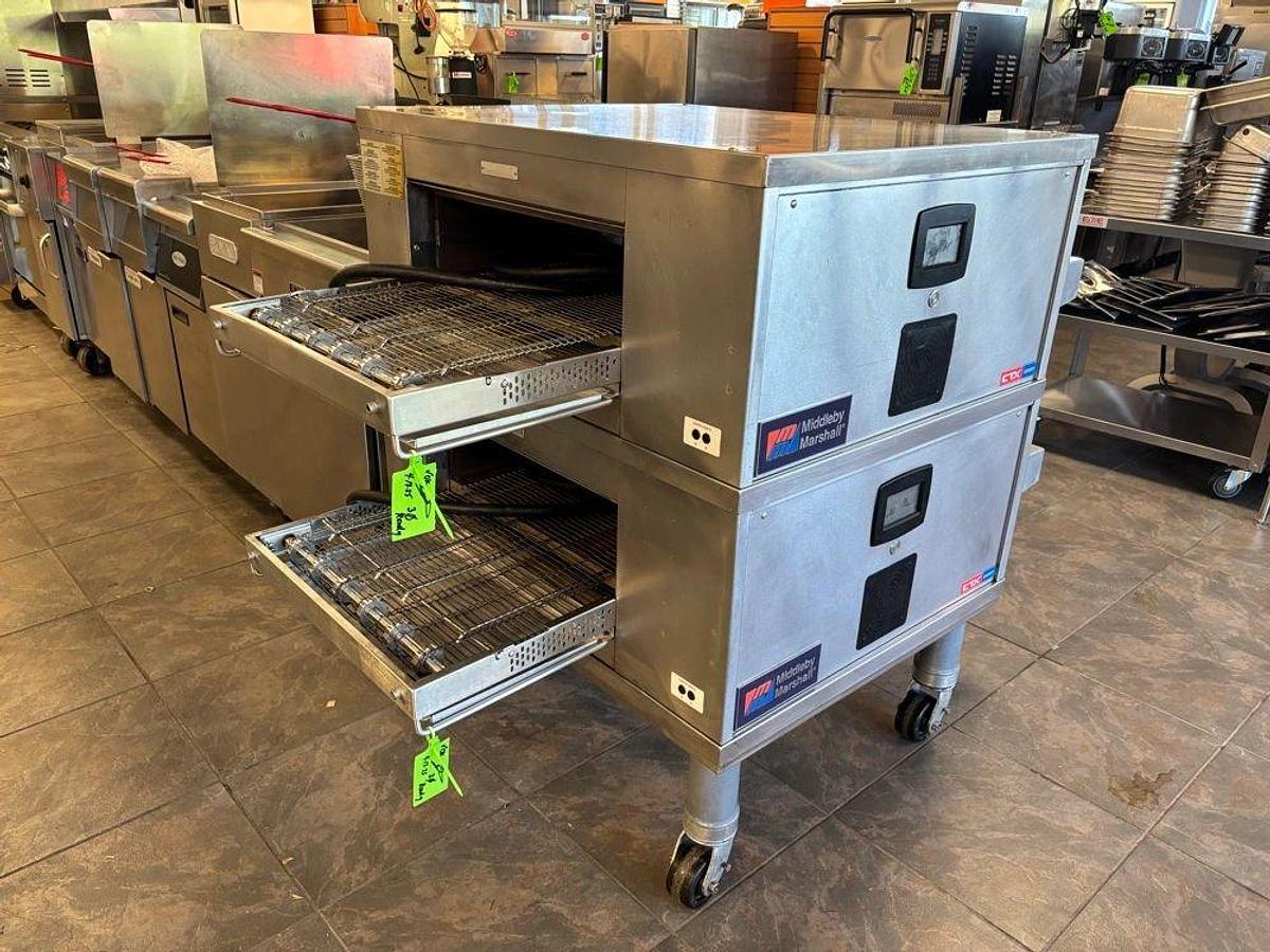 Used Middleby Marshall DZ33T CTX Electric Infrared Conveyor Oven - Double Stack, STD Single Belt, Menu Select Controller — 208V, 3PHMiddleby Marshall DZ33T CTX Electric Infrared Conveyor Oven - Double Stack, STD Single Belt, Menu Select Controller — 20...