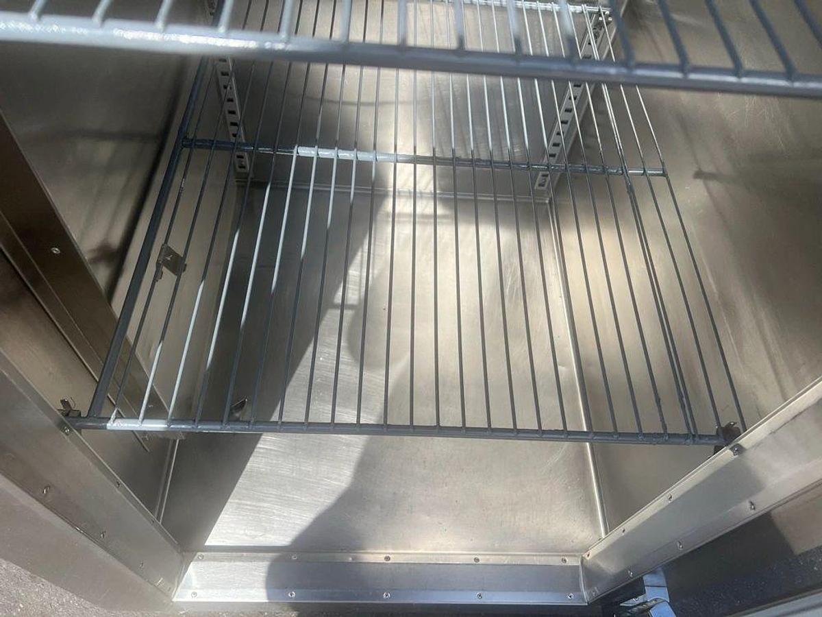 Used Traulsen RHF132W-FHS Full Height Insulated Mobile Heated Cabinet w/ (3) Pan Capacity, 208v/1phTraulsen RHF132W-FHS Full Height Insulated Mobile Heated Cabinet w/ (3) Pan Capacity, 208v/1ph