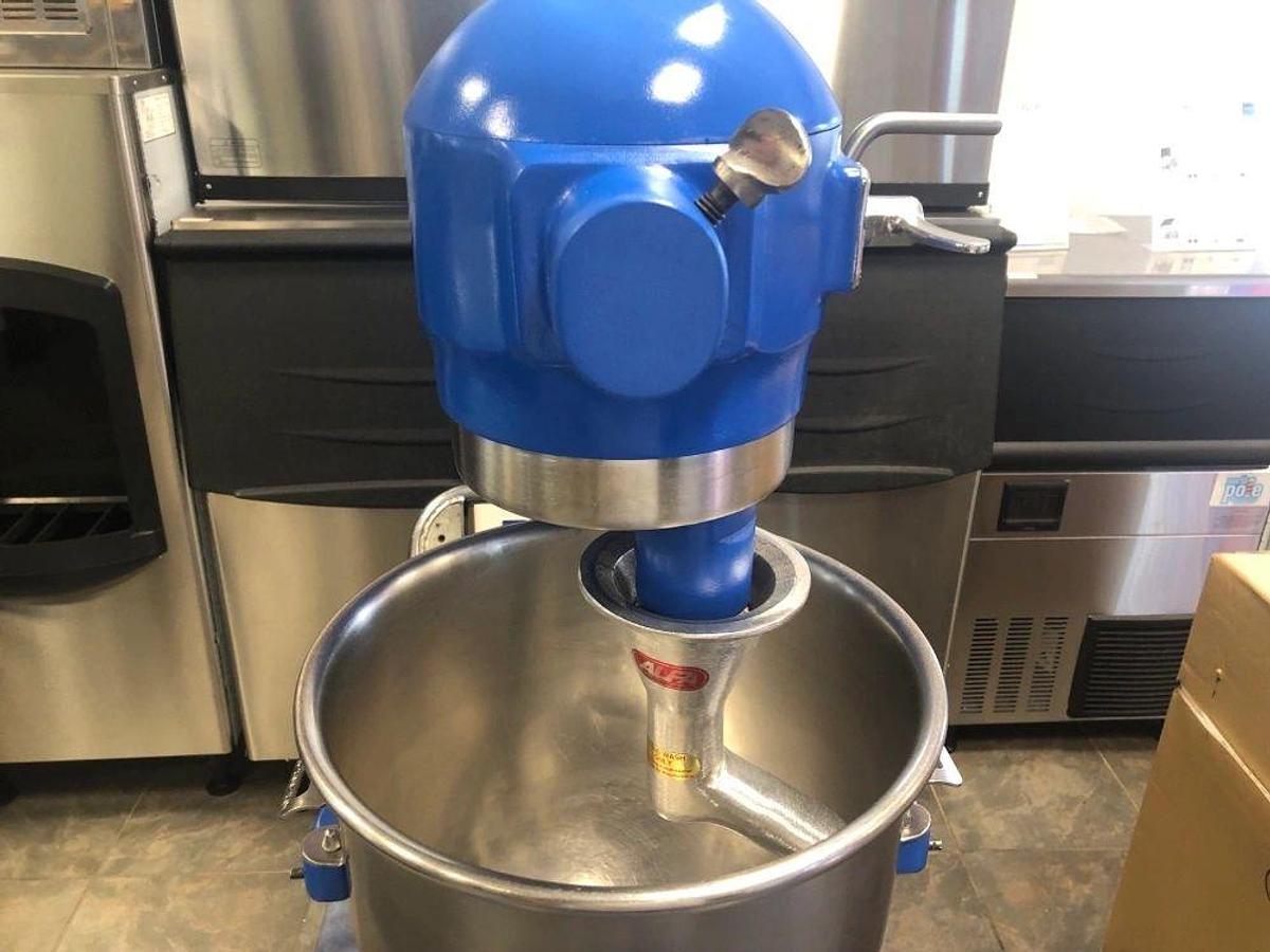 Used Hobart Mixer A200 20 Qt Quart With Bowl And WhipHobart Mixer A200 20 Qt Quart With Bowl And Whip