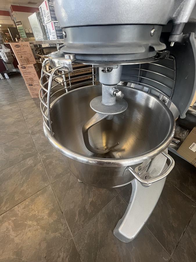 Used Hobart H600 60 Qt Commercial Planetary Mixer w/ Bowl, Hook, Whip & Paddle