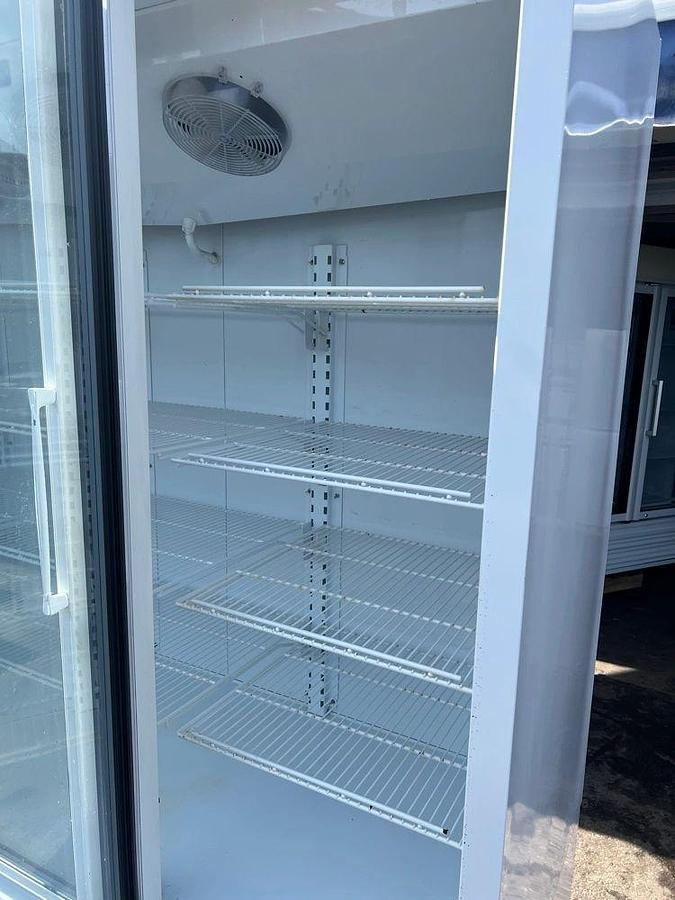Used Master-Bilt BMG-74 White Bottom Mounted Full-Height Swing Glass Door Refrigerated Merchandiser 78” 70.2 Cu. Ft.Master-Bilt BMG-74 White Bottom Mounted Full-Height Swing Glass Door Refrigerated Merchandiser 78” 70.2 Cu. Ft.