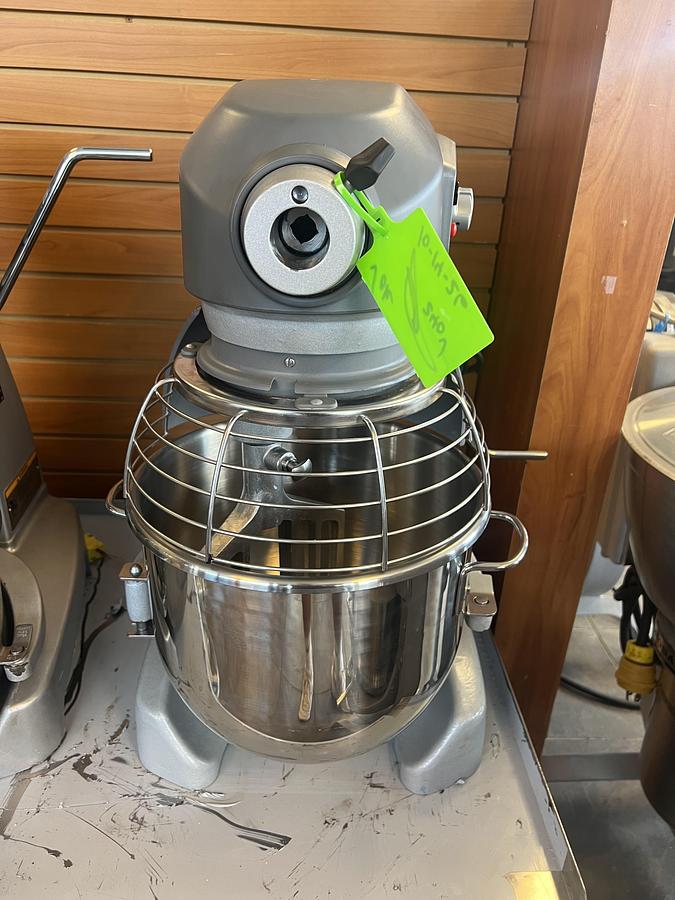NEW Hobart HL200 20 Quart Commercial Legacy Planetary Mixer – Heavy Duty – 120V