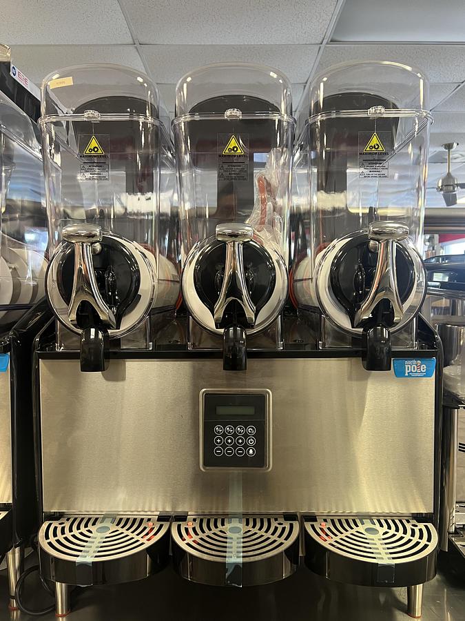 Triple Bowl Slushy / Frozen Drink Machine