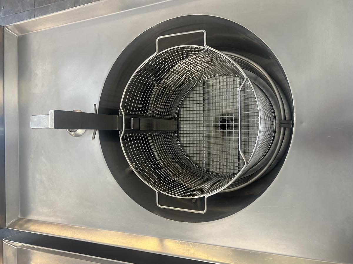 Refurbished 2023 Giles Commercial Pasta Cooker Electric Stainless Steel Digital Controls