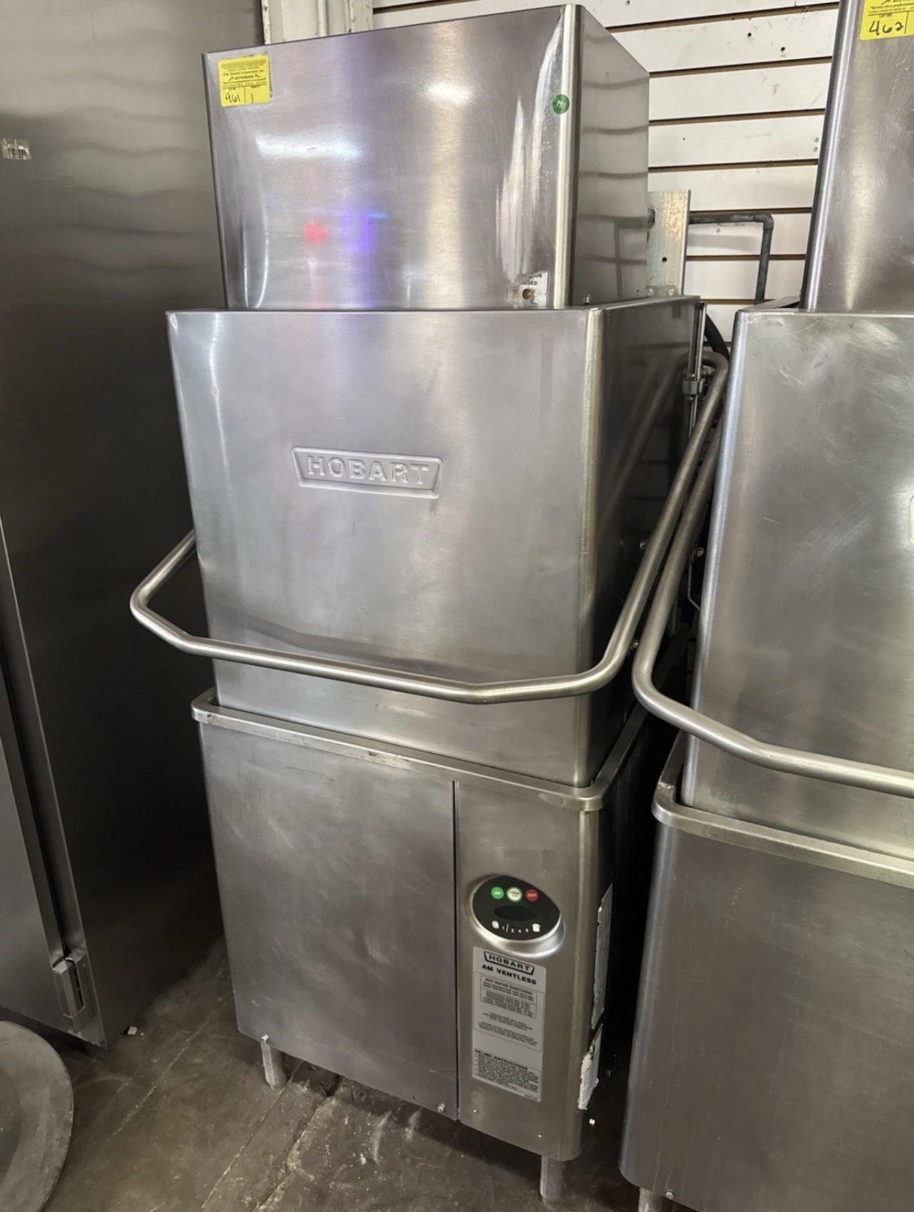 Refurbished HOBART COMMERCIAL VENTLESS PASS-THROUGH DISHWASHER – HEAVY-DUTY STAINLESS STEEL