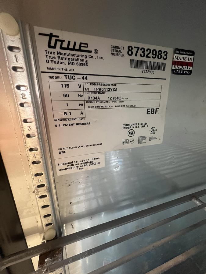 Used True Commercial Chef Base Refrigerator – Stainless Steel Worktop Refrigeration Unit on Casters