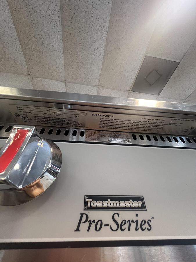 Used Toastmaster Pro-Series Countertop Gas Charbroiler