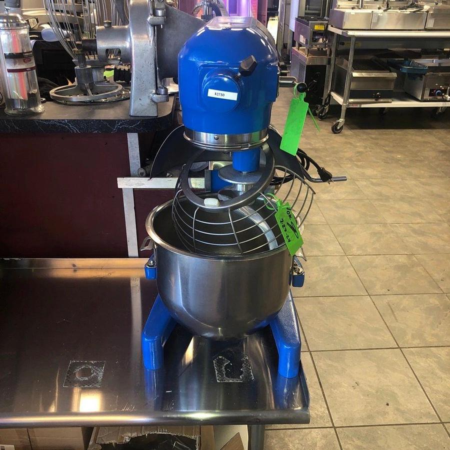 Used HOBART A 200 20 QT Mixer Includes Guard, Bowl & Pattle Hook & Whip 115VHOBART A 200 20 QT Mixer Includes Guard, Bowl & Pattle Hook & Whip 115V