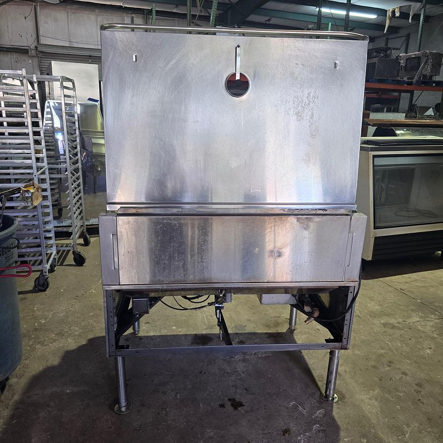 Refurbished Cleveland 40 Gallon Gas Tilt Skillet – Commercial Braising Pan