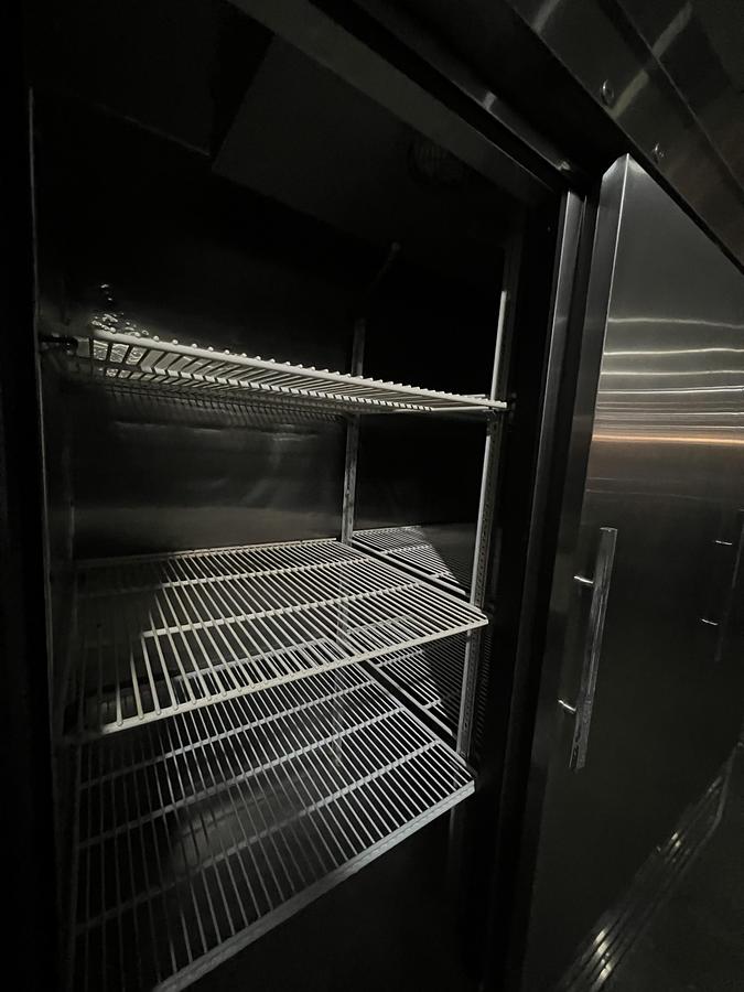 Used True 3 Door Commercial Reach-In Refrigerator Stainless Steel Heavy Duty