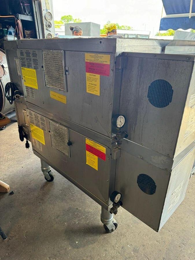 Used Middleby Marshall PS638G-2 65” Gas Double Impingement Conveyor Oven - Natural GasMiddleby Marshall PS638G-2 65” Gas Double Impingement Conveyor Oven - Natural Gas