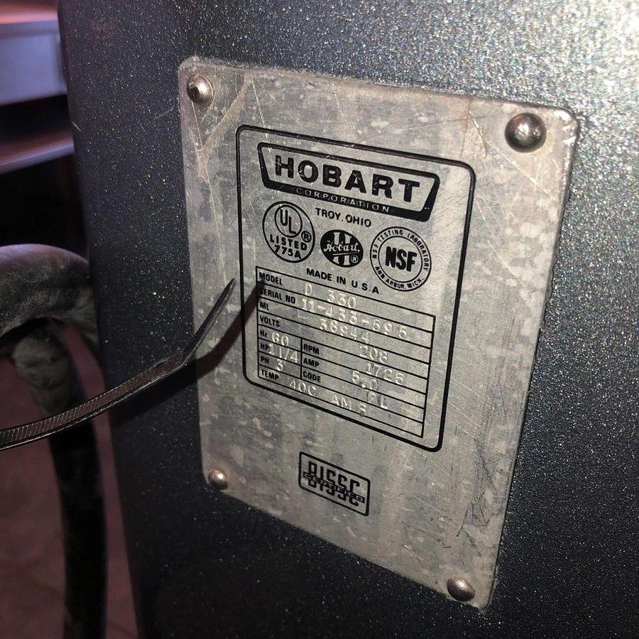 Used Hobart D330- 30-quart mixer with bowl and hook- Working- 208v 3 PhaseHobart D330- 30-quart mixer with bowl and hook- Working- 208v 3 Phase