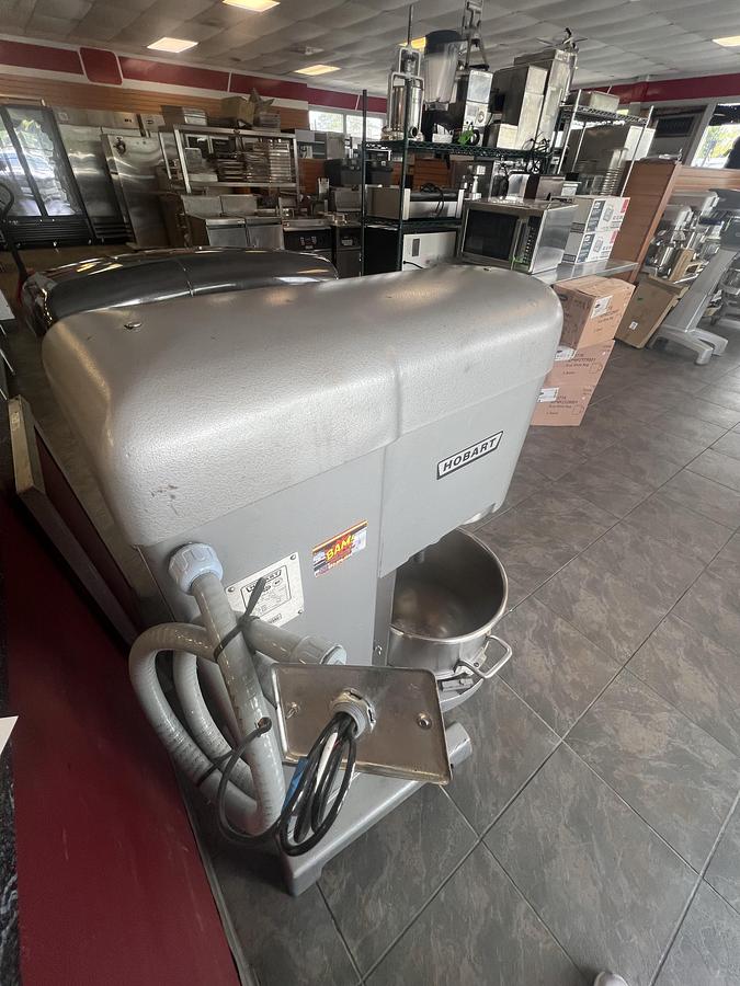 Used Hobart 20 Quart Commercial Planetary Mixer Used • Tested • Working