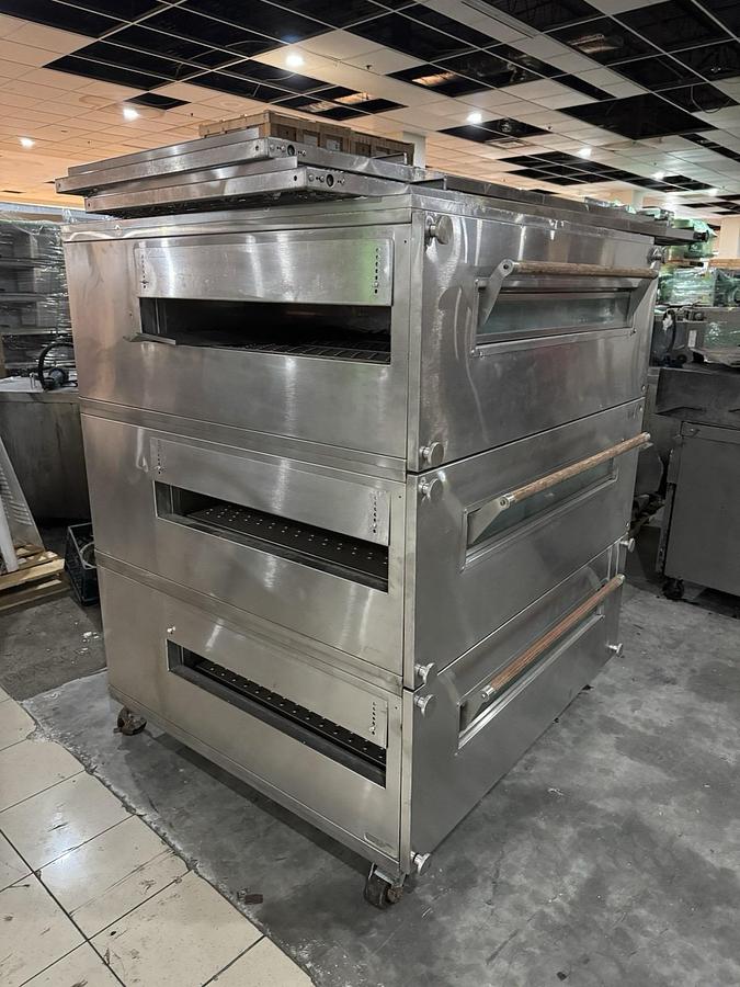 Used XLT 3255 Pizza Oven