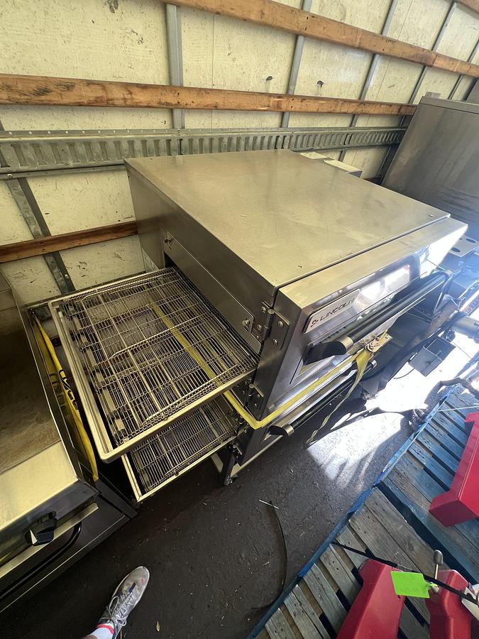 Refurbished Lincoln Double Stack Electric Conveyor Pizza Oven Commercial Dual Deck