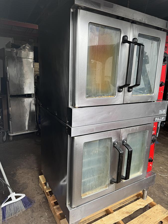 Refurbished Vulcan VC4GD-11D150K Double Stack Gas Convection Oven
