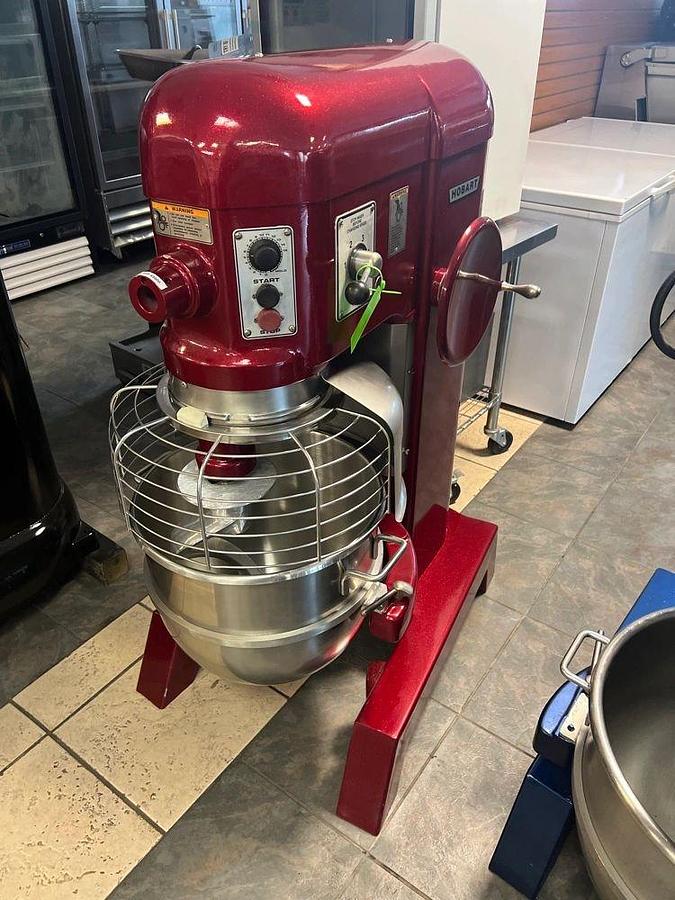 Used Used:Hobart H600T 60 Qt Mixer 2HP - 1Ph - 230v - New Stainless Bowl And Dough HookUsed:Hobart H600T 60 Qt Mixer 2HP - 1Ph - 230v - New Stainless Bowl And Dough Hook