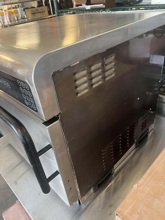 Used TurboChef i5 High-Speed Rapid Cook Oven – Ventless Commercial Countertop Oven – Tested
