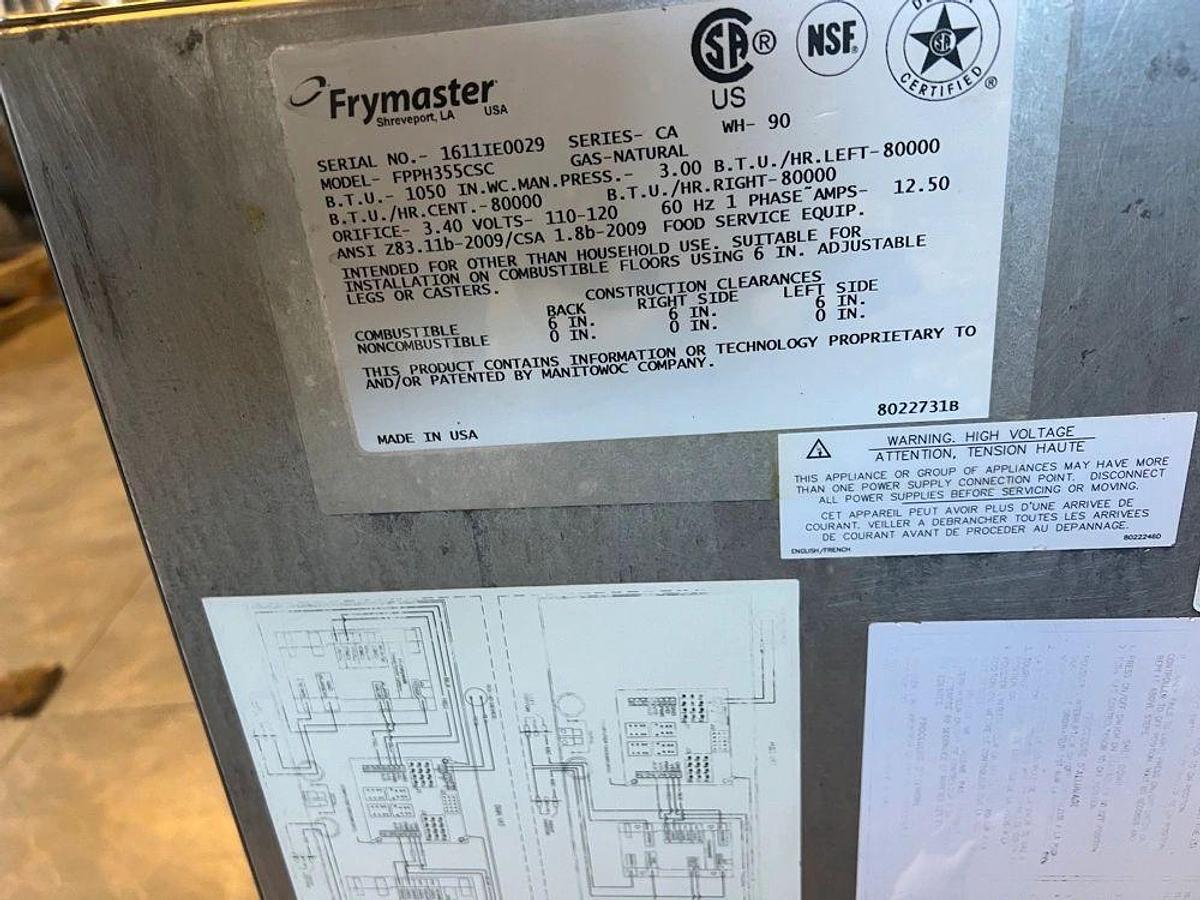 Used Frymaster FPPH355 Natural Gas 150 lb. 3 Unit High-Efficiency Gas Floor Fryer System with CM3.5 Controls - 240,000 BTUFrymaster FPPH355 Natural Gas 150 lb. 3 Unit High-Efficiency Gas Floor Fryer System with CM3.5 Controls - 240,000 BTU