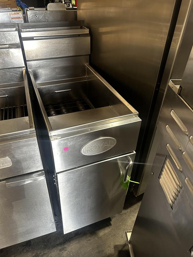 Used Royal Commercial Gas Floor Fryer