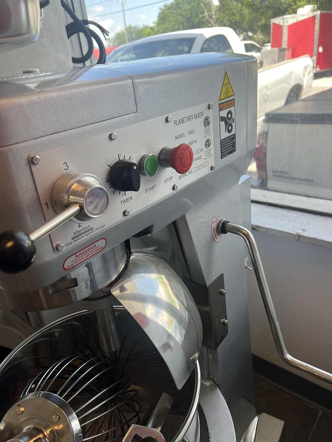 Used ELITE 30 QT COMMERCIAL MIXER WITH MEAT GRINDER ATTACHMENT