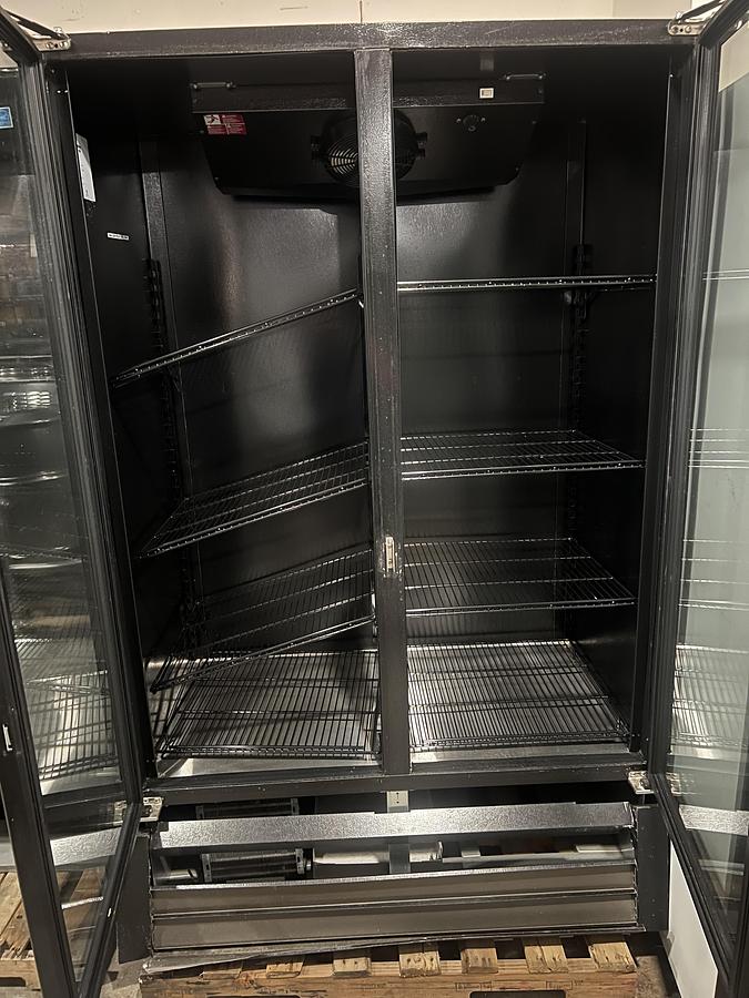 Refurbished Master-Bilt 2 Door Glass Merchandiser Commercial Refrigerator Reach-In Cooler