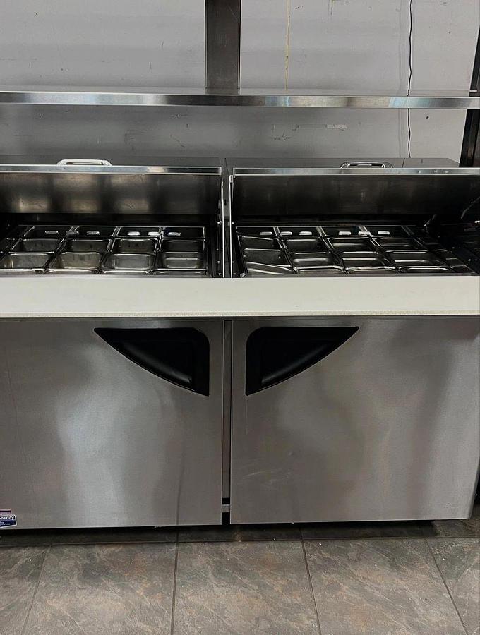Used Turbo Air TST-60SD-24-N 60 1/4” Super Deluxe Mega Top Sandwich/Salad Prep Table w/ Refrigerated Base, 115vTurbo Air TST-60SD-24-N 60 1/4” Super Deluxe Mega Top Sandwich/Salad Prep Table w/ Refrigerated Base, 115v