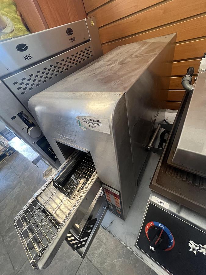 Used Holman Commercial Conveyor Bagel Toaster Oven – High-Speed Countertop Toaster – Tested & Working