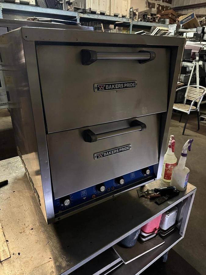 Used Bakers Pride P44: - 4 Deck Pizza Pretzel Oven 200V 3PH Brick Countertop Works