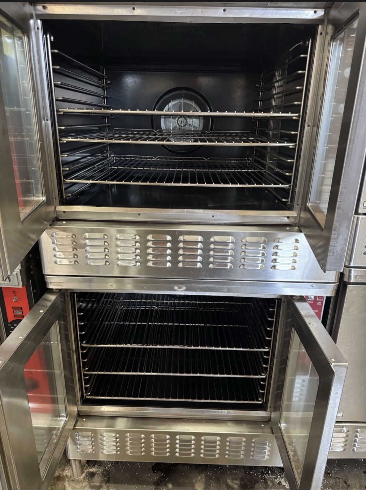Refurbished BLODGETT ZEPHAIRE-100-G DOUBLE STACK ELECTRIC CONVECTION OVEN – 208V SINGLE PHASE