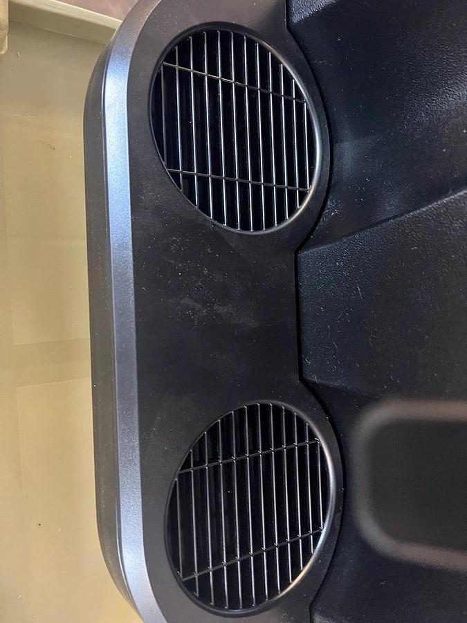 Used Bunn 58000.0120 Ultra NX Black Double 3 Gallon Slushy Machine - 120VBunn 58000.0120 Ultra NX Black Double 3 Gallon Slushy Machine - 120V