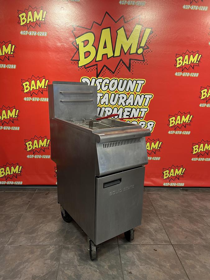 Used SOLID STATE 40 LB COMMERCIAL GAS DEEP FRYER