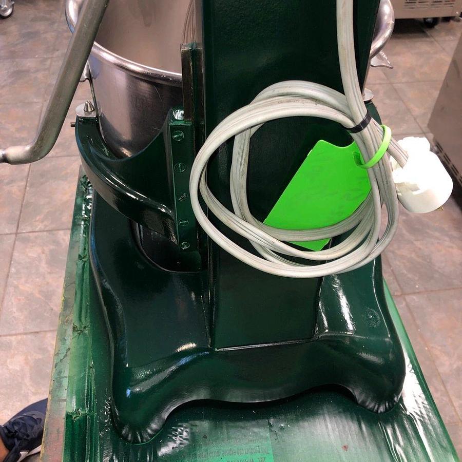 Used Used: Hobart Mixer A200 20 Qt Quart With Bowl And WhipUsed: Hobart Mixer A200 20 Qt Quart With Bowl And Whip