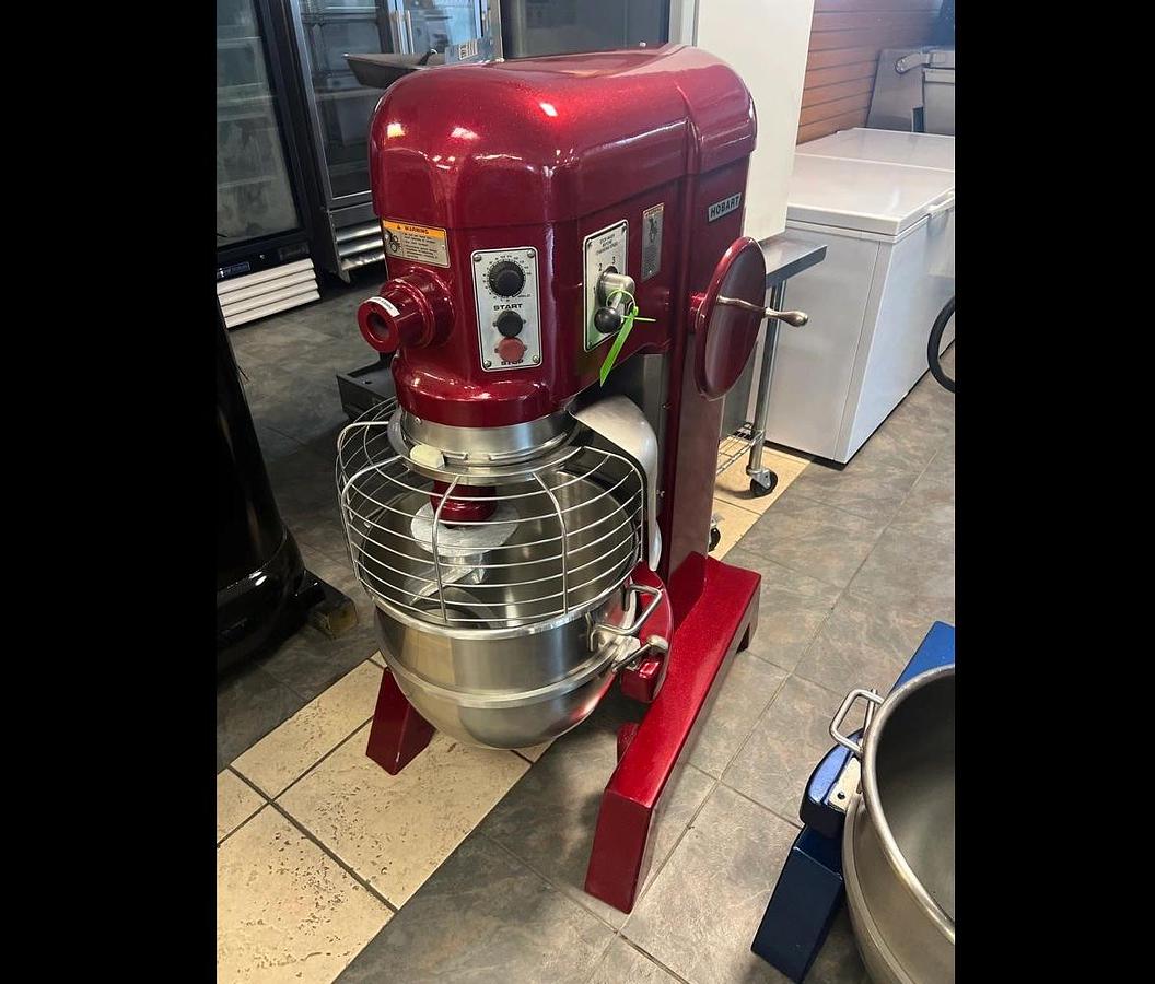 Used Used:Hobart H600T 60 Qt Mixer 2HP - 1Ph - 230v - New Stainless Bowl And Dough HookUsed:Hobart H600T 60 Qt Mixer 2HP - 1Ph - 230v - New Stainless Bowl And Dough Hook