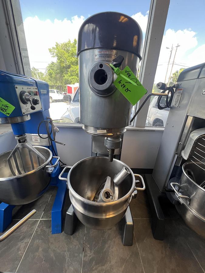 Used Hobart 60 Qt Commercial Planetary Mixer Dough Mixer w/ Bowl & Hook
