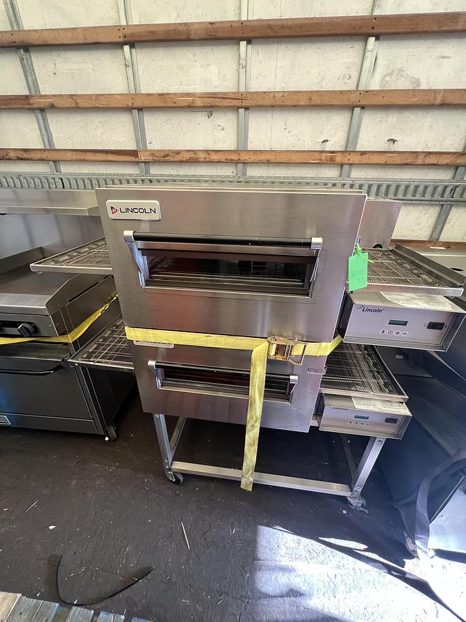 Refurbished Lincoln Double Stack Electric Conveyor Pizza Oven Commercial Dual Deck