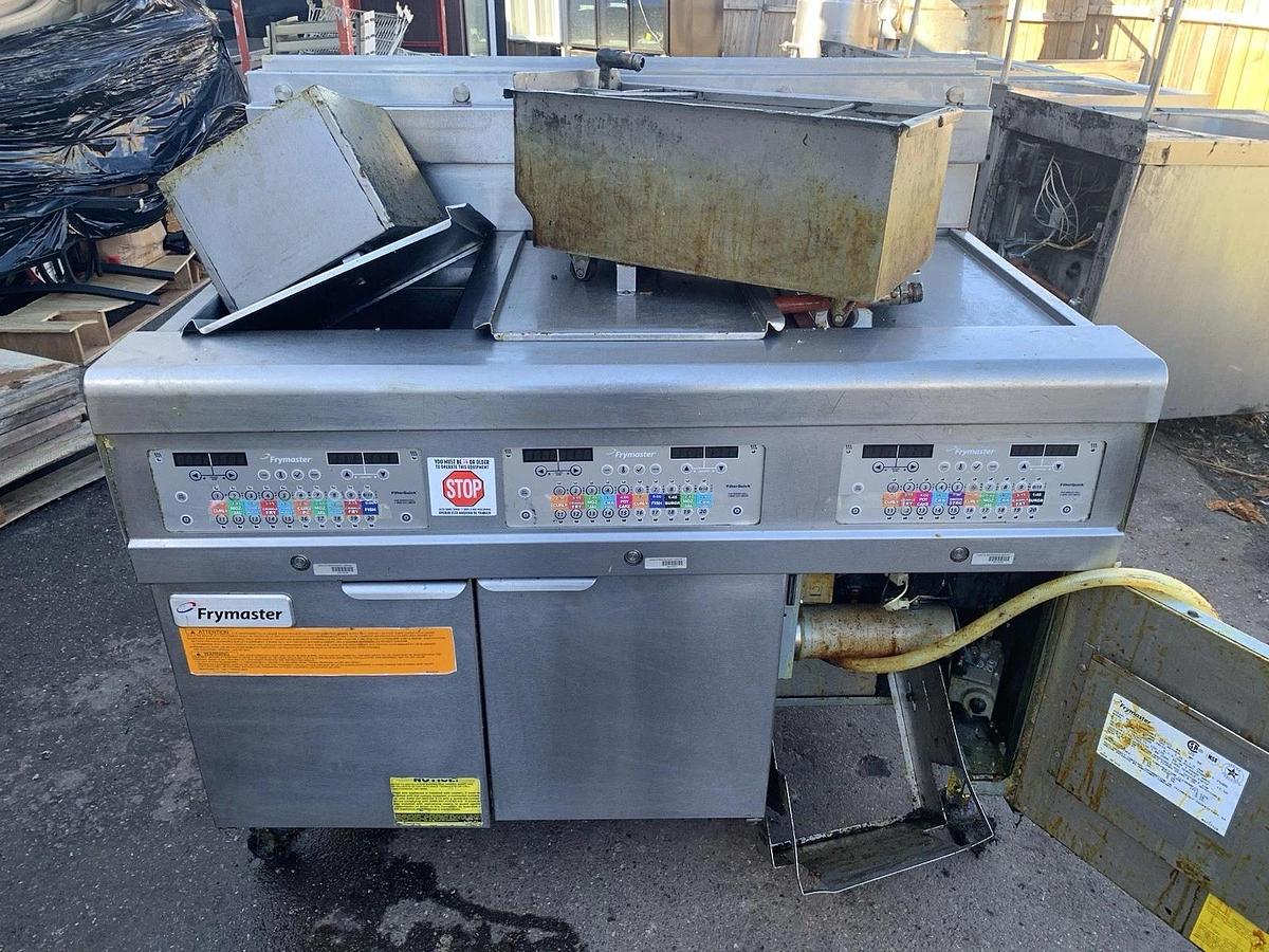 Used Frymaster 3 BAY Fryer, Natural Gas, Filtration System- Working Condition