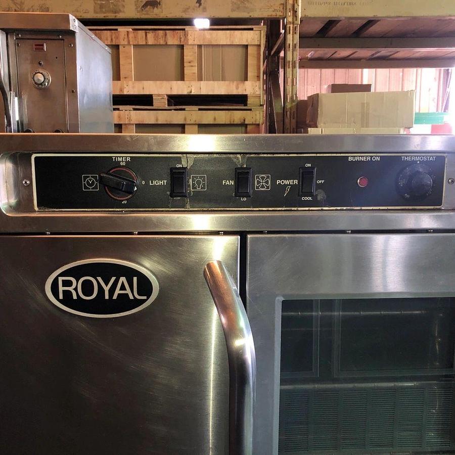 Used Royal Range RECO-1 Electric Convection Oven - Full SizeRoyal Range RECO-1 Electric Convection Oven - Full Size