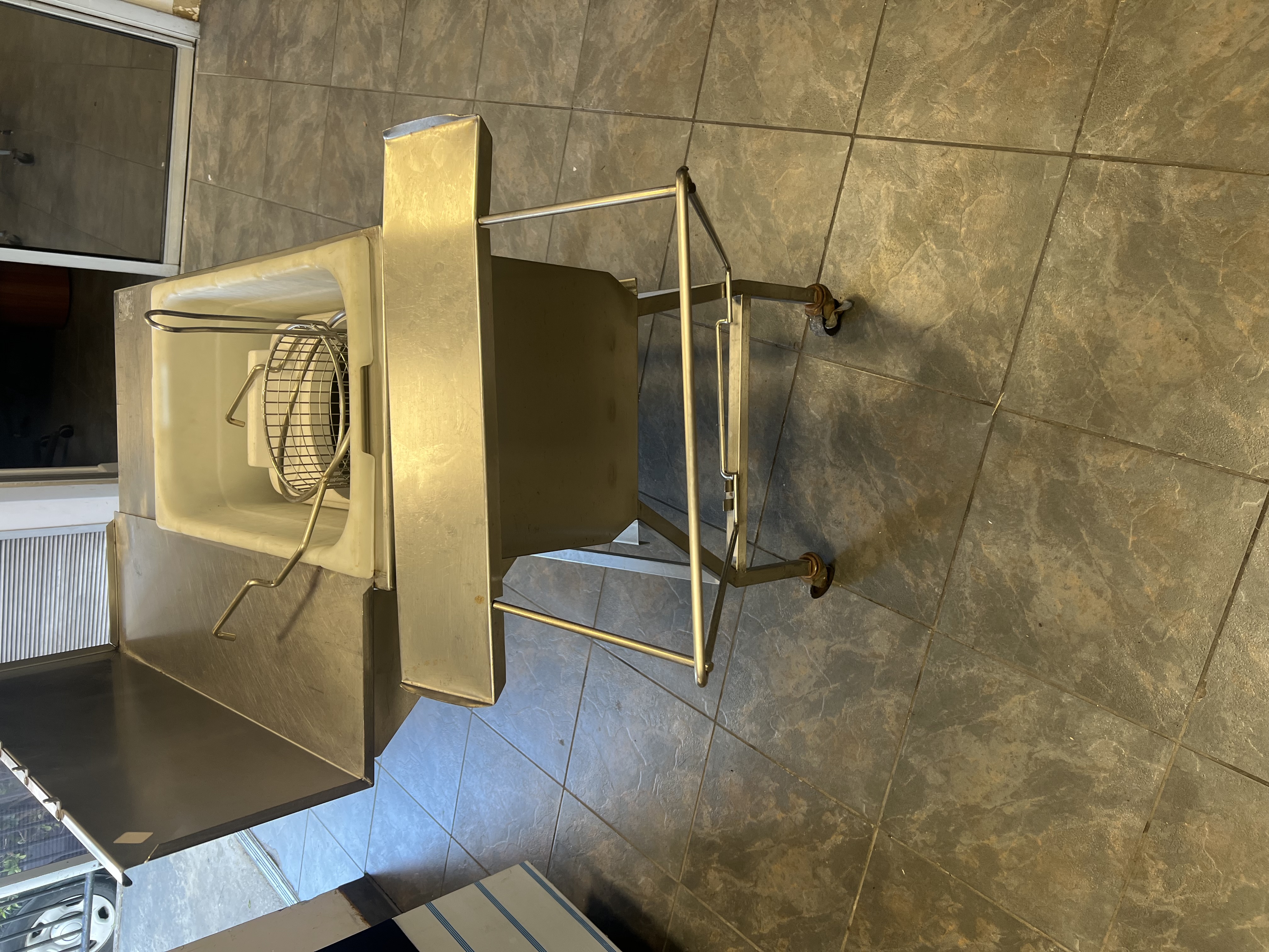 Refurbished Henny Penny Commercial Stainless Steel Breading Cart / Breading Station