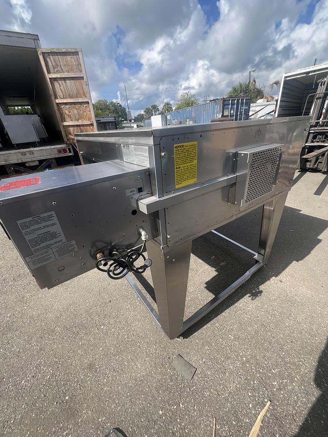 Refurbished XLT X3H 3255-01042 Commercial Conveyor Pizza Oven